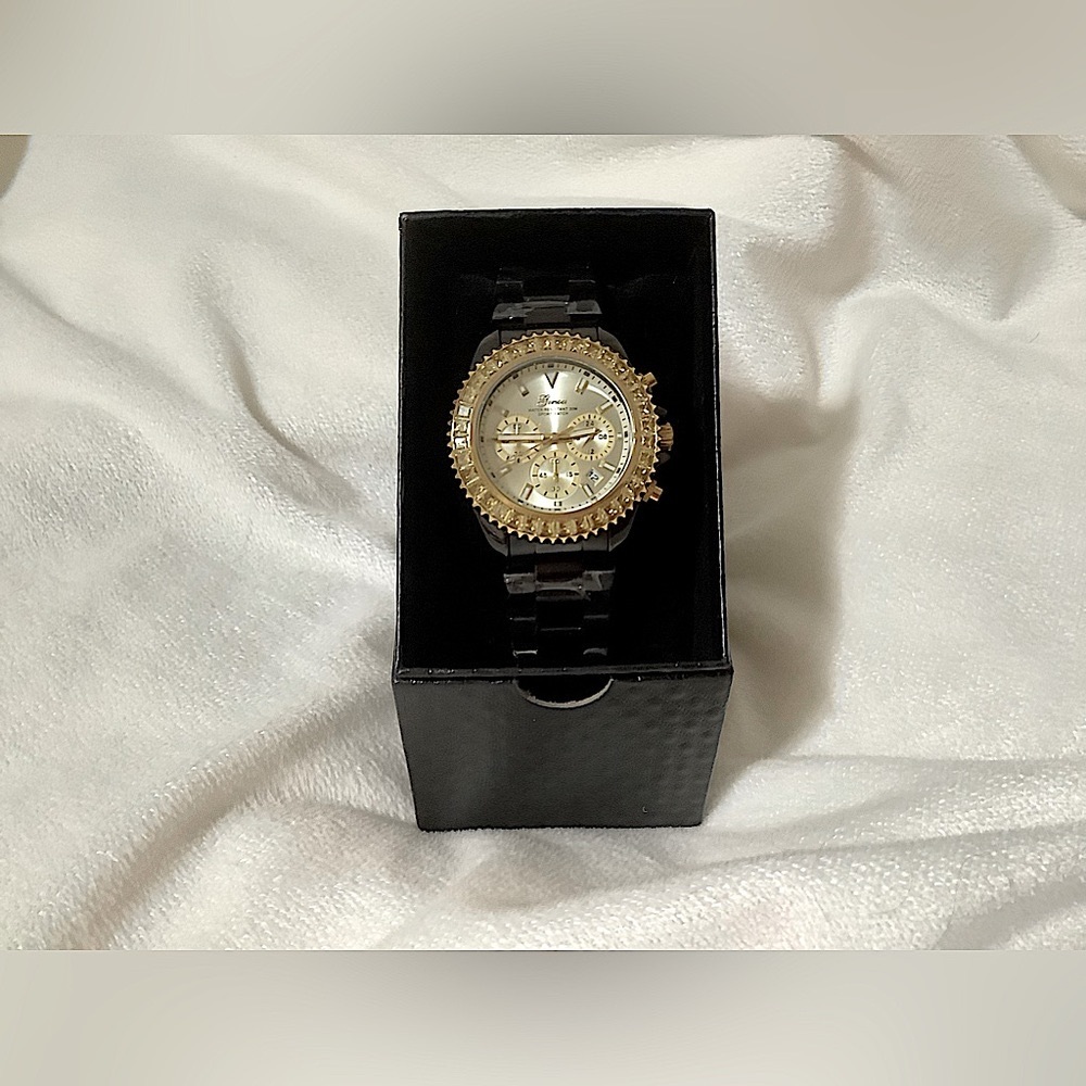 Bold and Beautiful Lustro Stella Genoa Multi-Function Quartz Watch   NWT